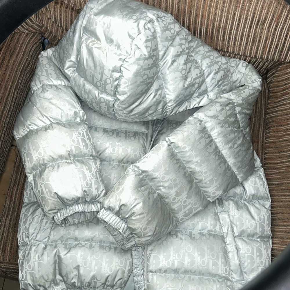 Dior kids coat. Size 10. CLEANERS & LIKE NEW roomy. fit a size 12 girl/boy